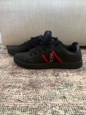Polo by Ralph Lauren Black Low-Top Sneakers with Red Stripes and Bear Kids/Women